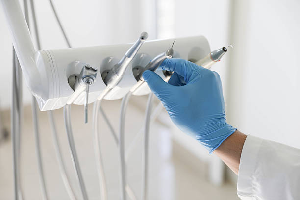 Professional Dental Crowns And Bridges technician working in Sterling, IL